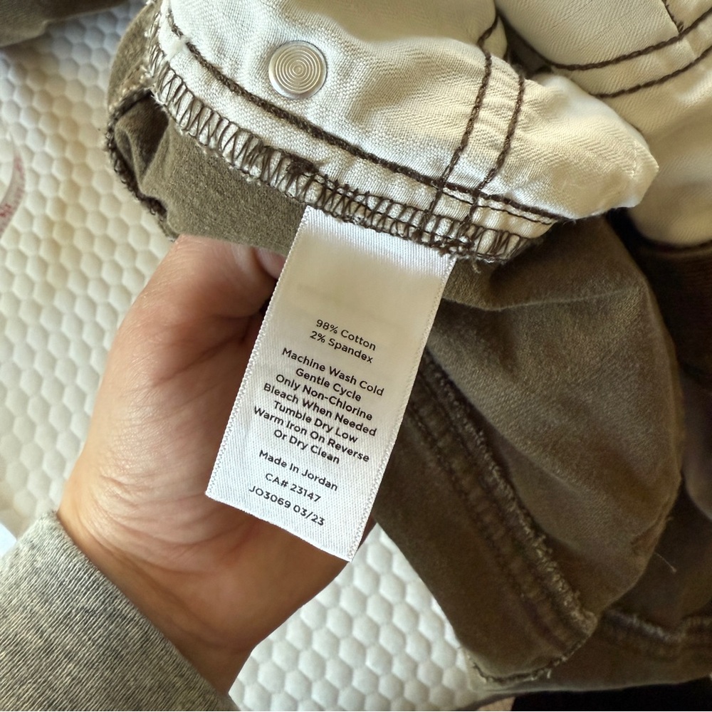 TALBOTS STRETCH CORDUROY STRAIGHT LEG PANTS deep moss green size 12P - Picture 6 of 9